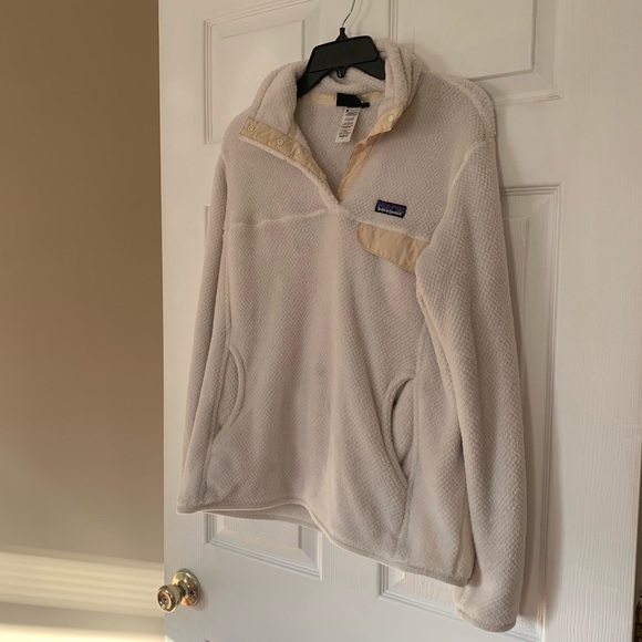 Patagonia Tops - Patagonia White Fleece